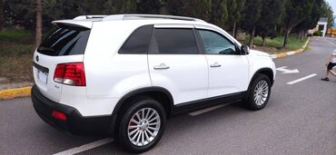 Kia: Kia Sorento: 2 l | 2010 il Ofrouder/SUV — 24