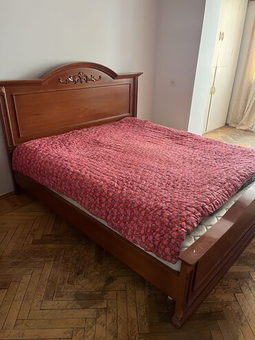 Digər mebel: 200 180 krovat satilir