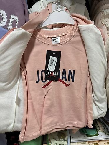 куртка jordan: Детский комплект Jordan для девочки, розовый, на возраст 4 года — 3
