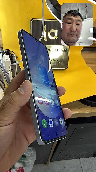 Samsung: Samsung Galaxy Z Flip6, Б/у, 512 ГБ, 2 SIM — 12
