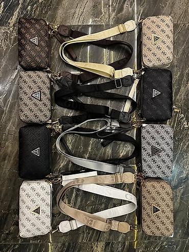 nakit stradivarius: Kompaktne ženske crossbody torbice sa monogram printom - Model — 1