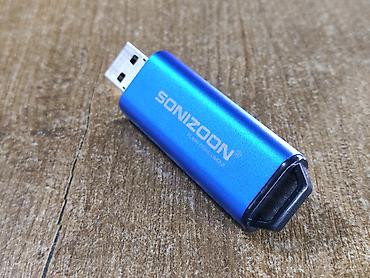 flash drive: Нерабочая флешка. Не знаю что случилось с ней но она перестала — 5