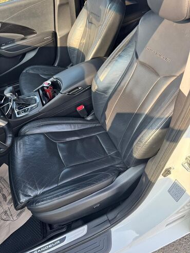 Hyundai: Hyundai Grandeur: 2.2 l | Sedan — 9