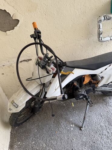 motosik: - 125, 120 sm3, 2020 il, 1 km
