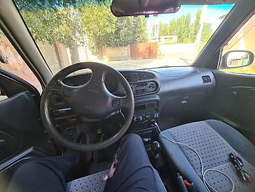 мини машины: Daihatsu : 2001 г., 1 л, Механика, Бензин, Хэтчбэк — 3