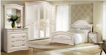 тумба с зеркалом: Спальный гарнитур, Двуспальная кровать, Шкаф, Трюмо, цвет - Белый, Б/у