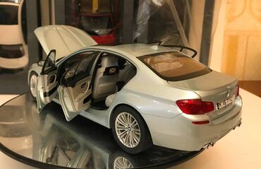 Avtomobil modelləri: Коллекционная модель BMW M5 V8 Biturbo F10 silverstone 2012 Paragon — 24