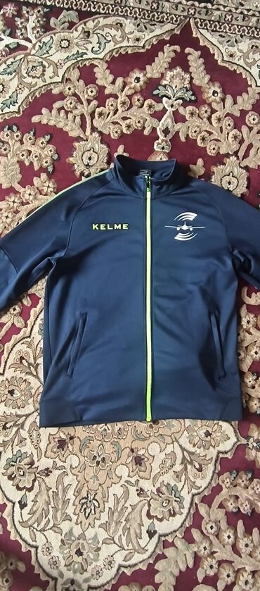 Спортивные костюмы: Продам спортивку KELME