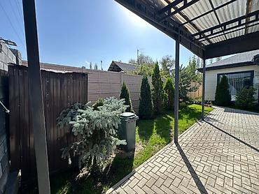 Продажа коттеджей и домов: Продается 5 комн дом Площадь дома 150м2 площадь участка 0,056га at lalafo.kg — 30 Продажа коттеджей и домов: Продается 5 комн дом Площадь дома 150м2 площадь участка 0,056га — 30