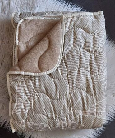 Ćebad i pokrivači: Štep deke-140*200
Materijal-pamučno platno,frotir — 8