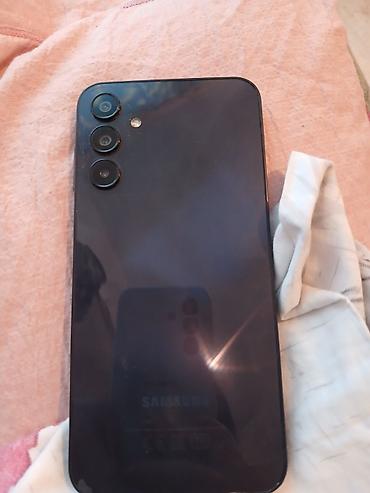 самсунг см: Смартфон Samsung (серия Galaxy A) с тройной основной камерой и — 1