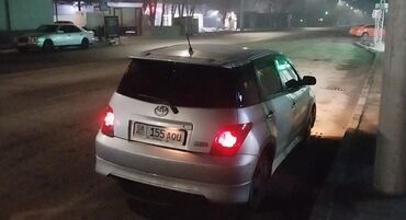 тоёта ист: Toyota ist: 2003 г., 1.3 л, Автомат, Бензин