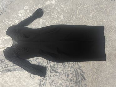 блестящее черное платье: Вечернее платье, Классическое, Средняя модель, Камни, S (EU 36), M (EU 38)