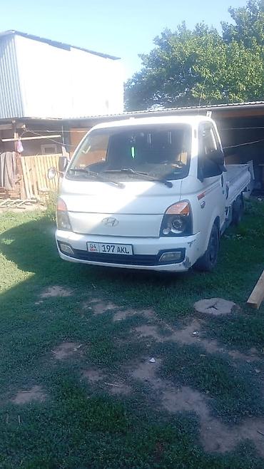 byd bot 384: ПРОДАЮ Hyundai Porter, малотоннажный бортовой грузовик. Коробка — 8
