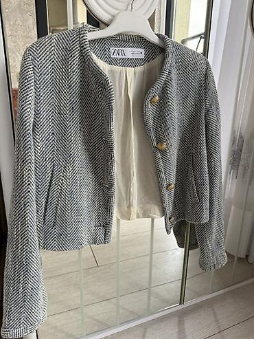 Üst geyimi: ZARA qadın jaketi - Model: Tweed teksturalı, balıqqulağı (herringbone) — 1