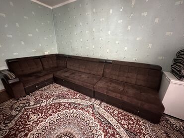 турецкий диван: Угловой диван, цвет - Коричневый, Б/у
