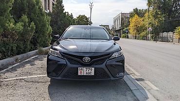 Toyota Camry: 2018 г., 2.5 л, Автомат, Бензин, Седан
