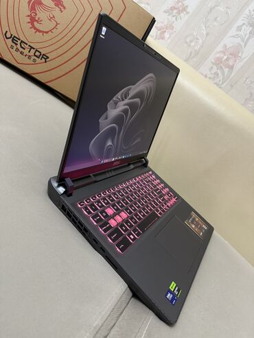 MSI: Yeni MSI, 16 ", Intel Core i9, 1 TB — 14