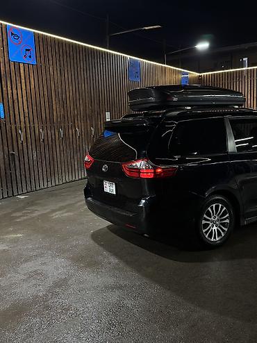 Toyota: Toyota Sienna: 2020 г., 3.5 л, Автомат, Бензин, Минивэн — 4