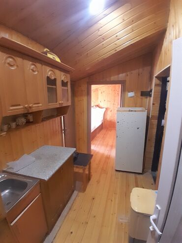 yevlaxda satilan evler 2024: 7 otaqlı, Yeni tikili, 45 kv. m