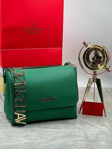 Torbe: Tasne 
4700 din
iknt — 7