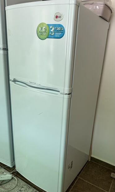 куплю технику бу: Холодильник LG, Б/у, Двухкамерный, No frost, 53 * 150 * 45
