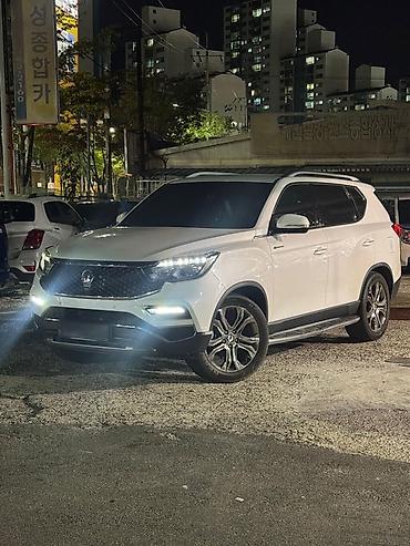 бампер byd yuan up: Ssangyong Rexton: 2020 г., Внедорожник — 3