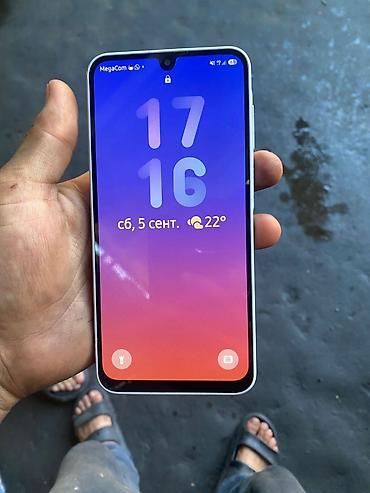 андроид экран: Samsung A10e, Б/у, 128 ГБ, цвет - Белый, 2 SIM — 2