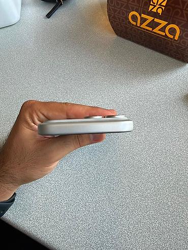 IPhone 17 Pro Max, 256 GB, Natural Titanium, Face ID lalafo.az -da IPhone 17 Pro Max, 256 GB, Natural Titanium, Face ID