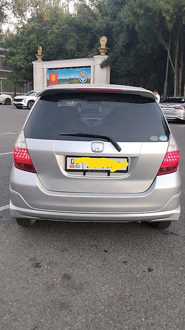 поддон на фит: Honda Fit: 2002 г., 1.5 л, Вариатор, Бензин, Хэтчбэк — 2