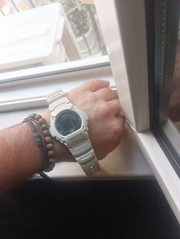 Casio G-Shock rəqəmsal qol saatı – krem/açıq bej rəng - Korpus