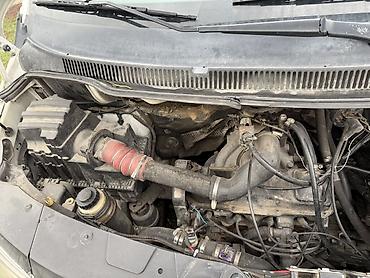 Volkswagen: Volkswagen Transporter: 2007 г., 1.8 л, Механика, Бензин, Фургон — 12