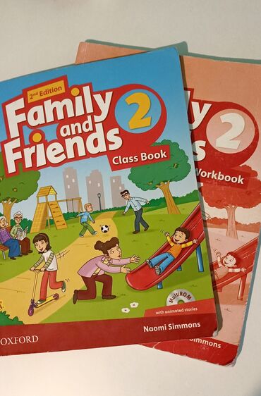 книга family and friends: Family and friends 2. В хорошем состоянии. В рабочей тетради до
