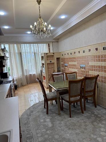 Продажа квартир: 4 комнаты, 170 м², Золотой квадрат Элитка, 5 этаж, Евроремонт at lalafo.kg — 26 Продажа квартир: 4 комнаты, 170 м², Золотой квадрат Элитка, 5 этаж, Евроремонт — 26