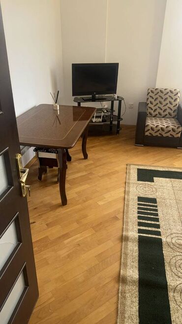 Uzunmüddətli kirayə mənzillər: Xətai rayonu, Həzi Aslanov metrosu, Xudu Məmmədov küçəsində, 17 -da lalafo.az — 3 Uzunmüddətli kirayə mənzillər: Xətai rayonu, Həzi Aslanov metrosu, Xudu Məmmədov küçəsində, 17 — 3