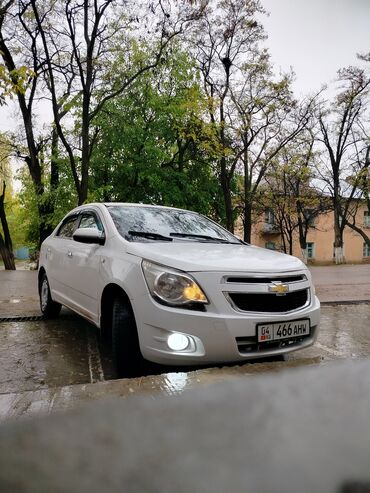 саларис авто: Chevrolet Cobalt: 2013 г., 1.5 л, Механика, Бензин, Седан