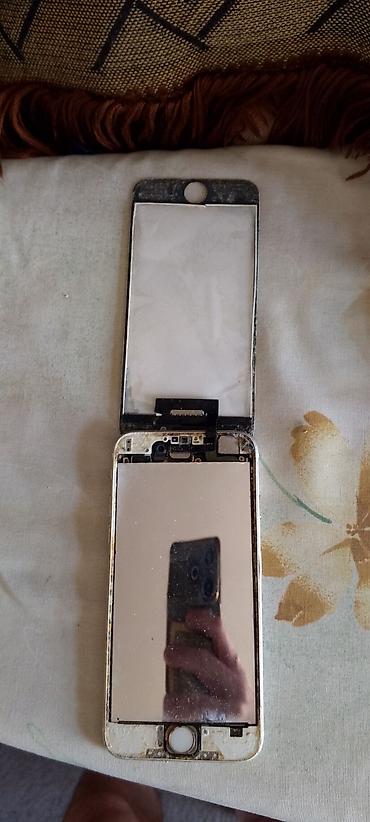 micro qulaq: IPhone 6 (Model A1688) — qızılı rəng Xüsusiyyətlər: - 4.7" Retina — 1