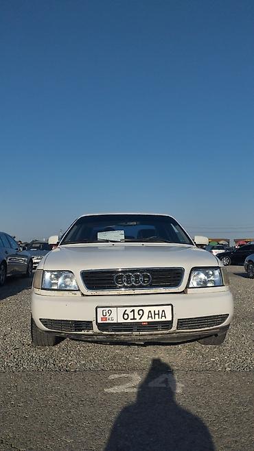 audi машина: Audi 80: 1995 г., 2 л, Механика, Бензин, Седан — 4