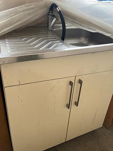 Komodlar: Güzgülü — 8