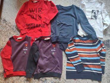 Sweatshirts: H&M, 104-110