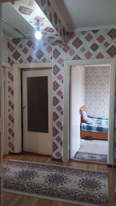 3 комнатная квартира продажа: 3 комнаты, 64 м², 107 серия, 4 этаж, Косметический ремонт