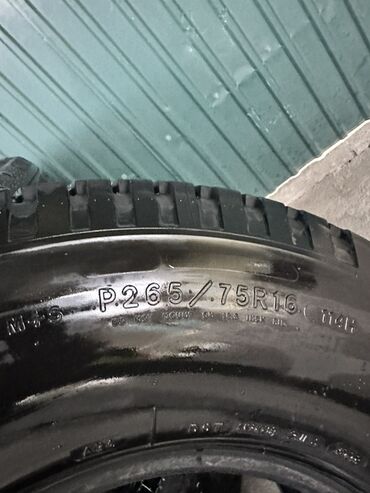 Шины: Шины 265 / 75 / R 16, Всесезонная, Б/у, Комплект, Внедорожные (АТ/МТ) — 12