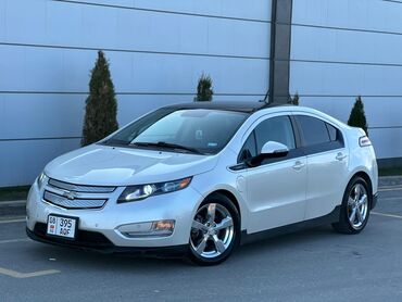 Chevrolet: Chevrolet Volt: 2011 г., 1.4 л, Вариатор, Электромобиль, Хэтчбэк