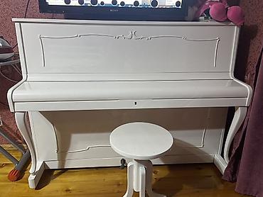 Клавишные инструменты: Rönisch upright pianino – klassik dizaynlı, ağ rəngli korpus — 2