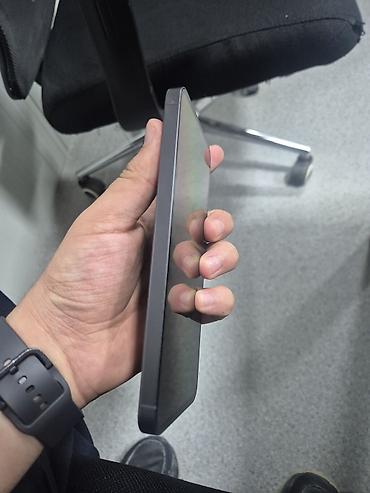 galaxy note pro: Samsung Galaxy S24 FE, 256 GB, rəng - Boz, İki sim kartlı — 4