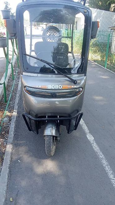 мото зонтик: Электрический трицикл BOBO с крышей и ветровым стеклом Описание: - — 4