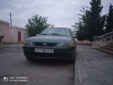 maşın danqratı: Opel Vectra: 1.6 l | 1996 il Sedan