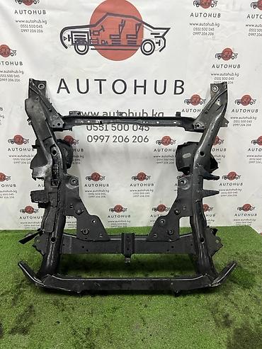 Подрамник передний для BMW X5 E70, двигатель M57D30T, год 2007. - at lalafo.kg Подрамник передний для BMW X5 E70, двигатель M57D30T, год 2007. -
