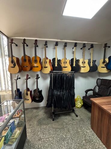 Гитары: Акустические и классические гитары, чехлы, струны комплект, по at lalafo.kg — 3 Гитары: Акустические и классические гитары, чехлы, струны комплект, по — 3