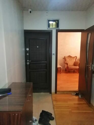 parket pol: Servant, Kredit yoxdur
